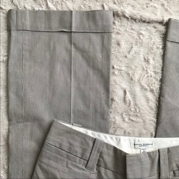 Banana Republic Wide Leg Pant - Picture 4 of 7